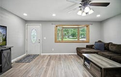 916 Westwood Drive, Faribault, MN 55021