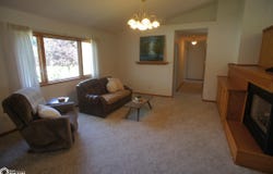222 Bicentennial Court, Webster City, IA 50595