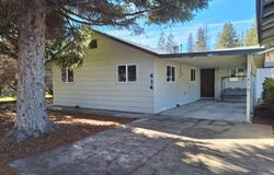 414 N Baker Avenue, Chiloquin, OR 97624
