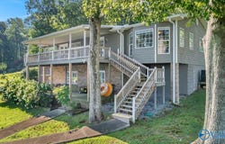 1810 Sunset Place, Southside, AL 35907