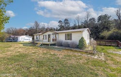5197 Malone Rd, Loudon, TN 37774