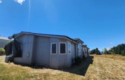 8325 SE SKY VISTA DR, Amity, OR 97101