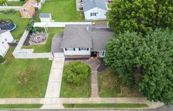 30 ROCK ROYAL ROAD, HAMILTON, NJ 08620