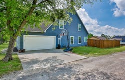 400 E Hinton Street, Tioga, TX 76271