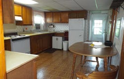 106 N Locust, ELIZABETH, IL 61028