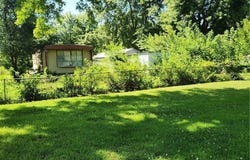 200 W 5th Street, Henrietta, MO 64036