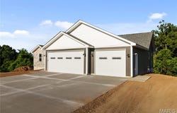 1012 N Mill Drive, Festus, MO 63028