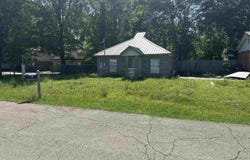2307 Stout Street, Conway, AR 72032