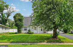 28 HELM TURN, WILLINGBORO, NJ 08046