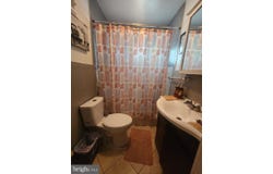 256 H STREET, CARNEYS POINT, NJ 08069