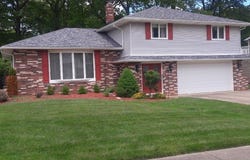 2703 Pasadena Drive, Seven Hills, OH 44131