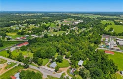 320 W Tulsa AVE, Kansas, OK 74347