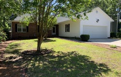 1455 Longleaf Drive E, Pinehurst, NC 28374