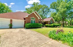 259 Deer Valley Drive, Powderly, TX 75473