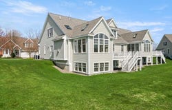 8 Ridgeway Cir, West Newbury, MA 01985
