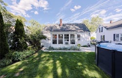 33 Providence Avenue, East Providence, RI 02915