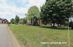 4201 Patterson Park Ct, Louisville, KY 40299
