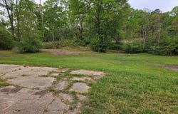 87 Malone Rd., Laurel, MS 39443