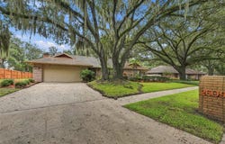 2609 MANOR OAK Drive, VALRICO, FL 33596