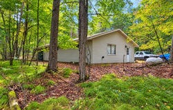 11079 WOODLAND DR, Woodruff, WI 54568