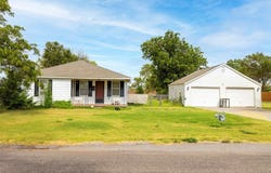 307 N Symcox Street, Cordell, OK 73632