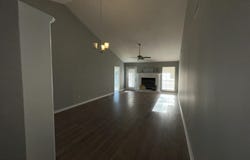 8 Ridgeway Place, Clinton, MS 39056