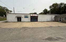 403 Charles St, Sistersville, WV 26175