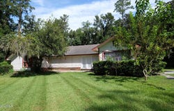 402 W 3rd Street, Woodbine, GA 31569