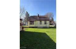 317 E 44th Street, Lorain, OH 44052