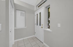 3812 COLONY OAKS Dr, Eugene, OR 97405