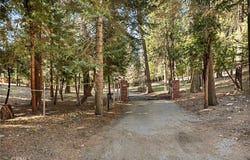 28525 Sycamore Drive, Lake Arrowhead, CA 92385