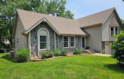 1608 SW 22nd Street, Blue Springs, MO 64015