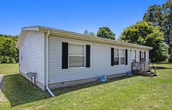 50091 N M-40 Highway, Paw Paw, MI 49079