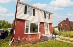 15293 Mapleridge Street, Detroit, MI 48205