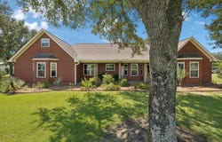 31229 Rochen Rd, Waller, TX 77484