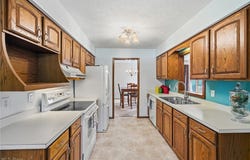 19407 Co Moor Boulevard, Strongsville, OH 44149