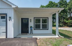295 Piping Rock Road, Brandenburg, KY 40108