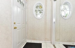16 Malcolm Street, Waldwick, NJ 07463