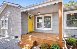 428 E Bridge St, Mulvane, KS 67110