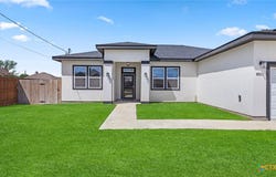 8511 Ventura Boulevard, Selma, TX 78154