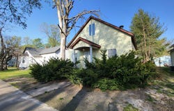 609 S ELM Street, Centralia, IL 62801