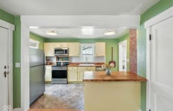 412 E College Avenue, Brownsburg, IN 46112