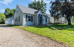 713 5th Avenue E, Alexandria, MN 56308