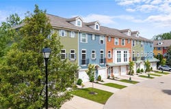 34 Grandview Drive, Rocky River, OH 44116