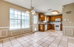 9 Atlantic Avenue, Midlothian, TX 76065