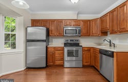 103 BARNSFIELD CT #227, GAITHERSBURG, MD 20878