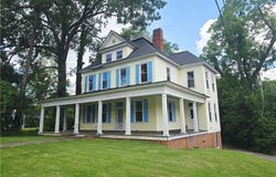 152 GRACE Street, Greenwood, SC 29649