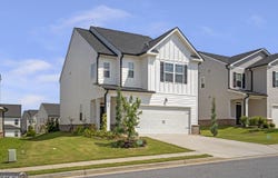 109 Gaston, Hoschton, GA 30548