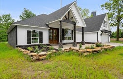 6020 Tower CIR, Van Buren, AR 72956