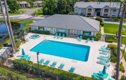 101 Bent Tree Drive, Daytona Beach, FL 32114
